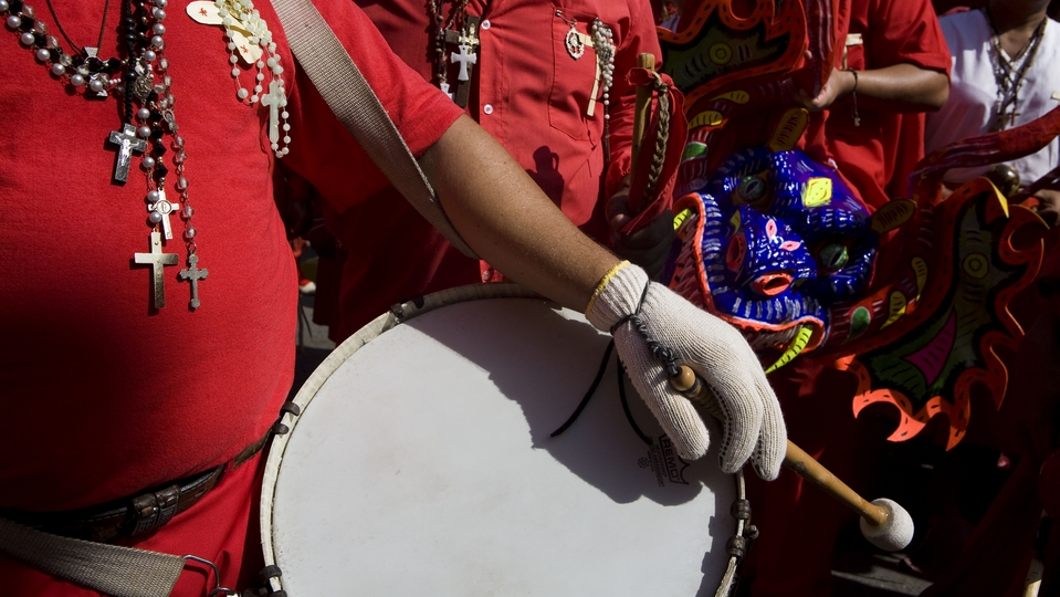 diablos danzantes instrumentos